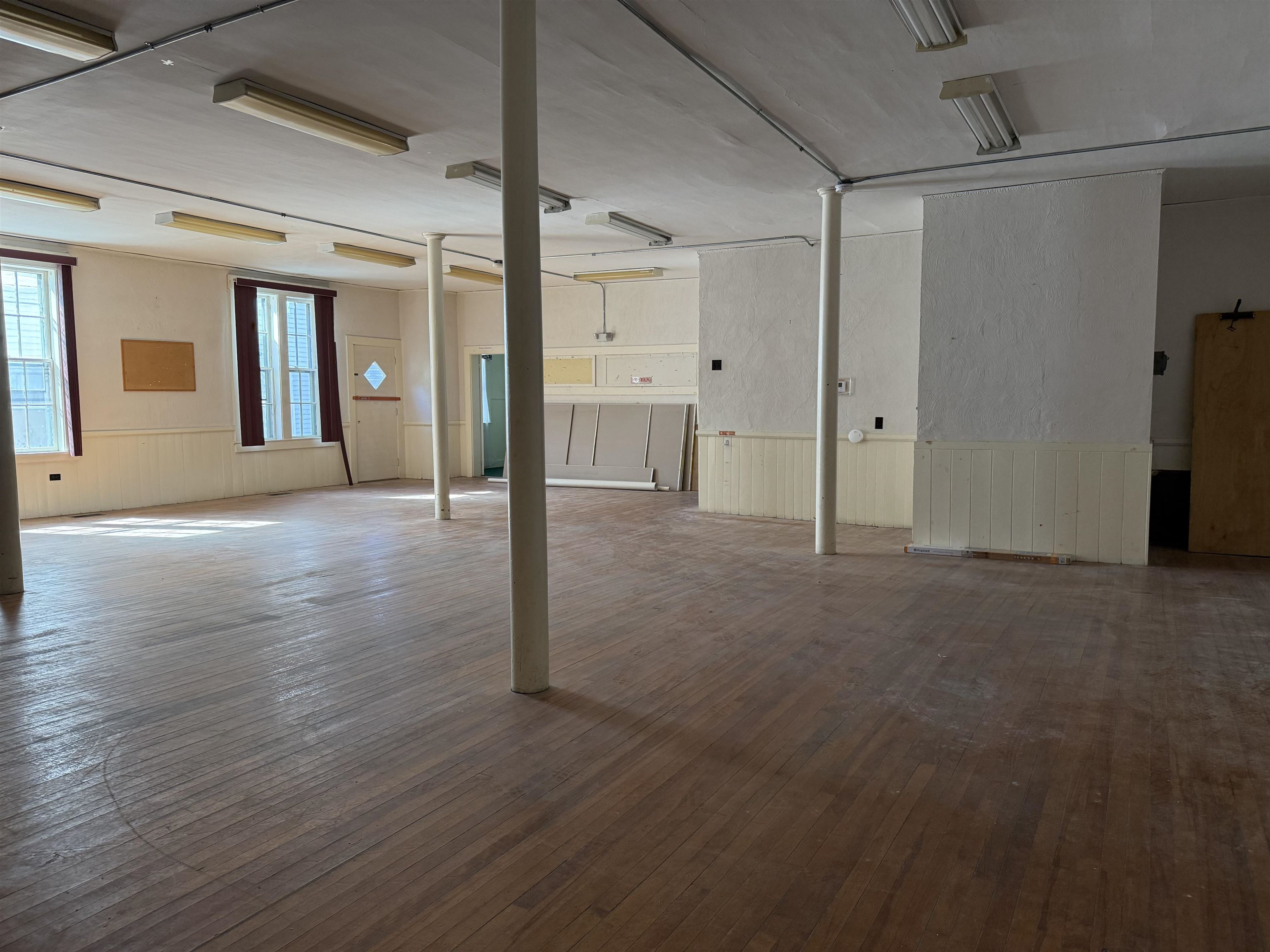 88 Franklin Street Franklin, NH 03235 - Photo 31 of 36