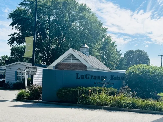 $47,500 | 116 Country Drive, La Grange, IL 60525