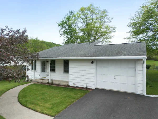 $175,000 | 583 Overbrook Road, Johnson City, NY 13790