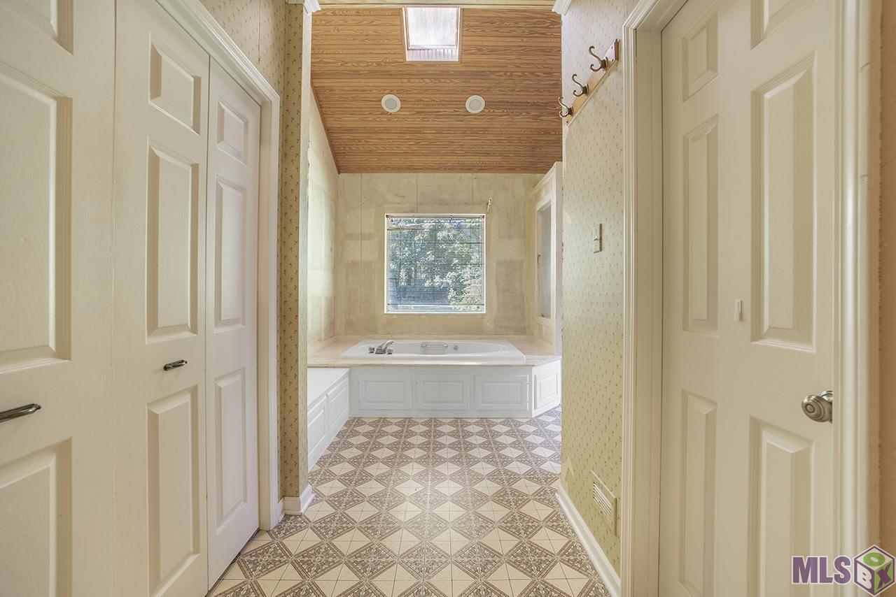 2826 Dakin Avenue Baton Rouge, LA 70820 - Photo 20 of 28 Gallery Image 20
