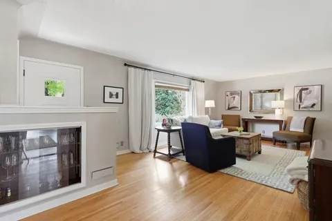 $675,000 | 6340 Tingdale Avenue, Edina, MN 55439