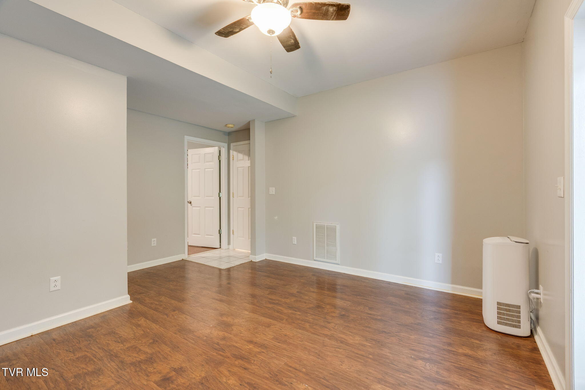 170 Young Road Johnson City, TN 37604 - Photo 22 of 32 022 (31)