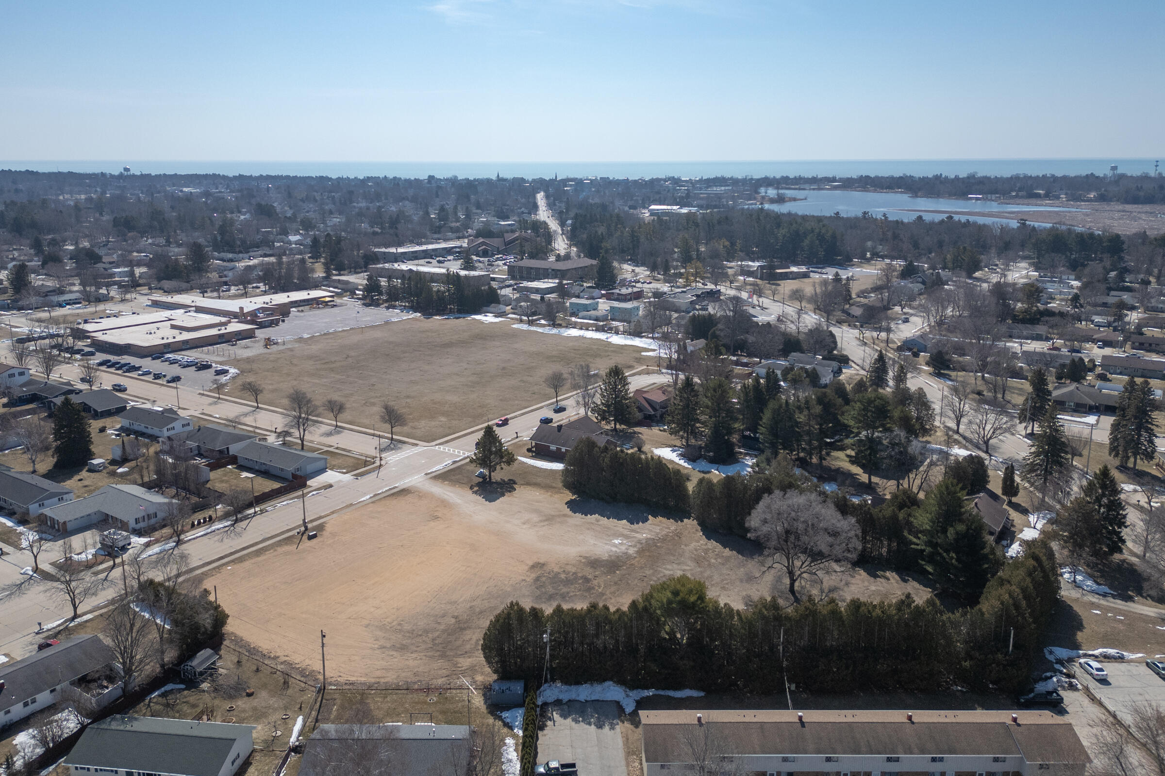 3612 Bellevue Place Two Rivers, WI 54241 - Photo 13 of 28 3612-BellevuePl-110