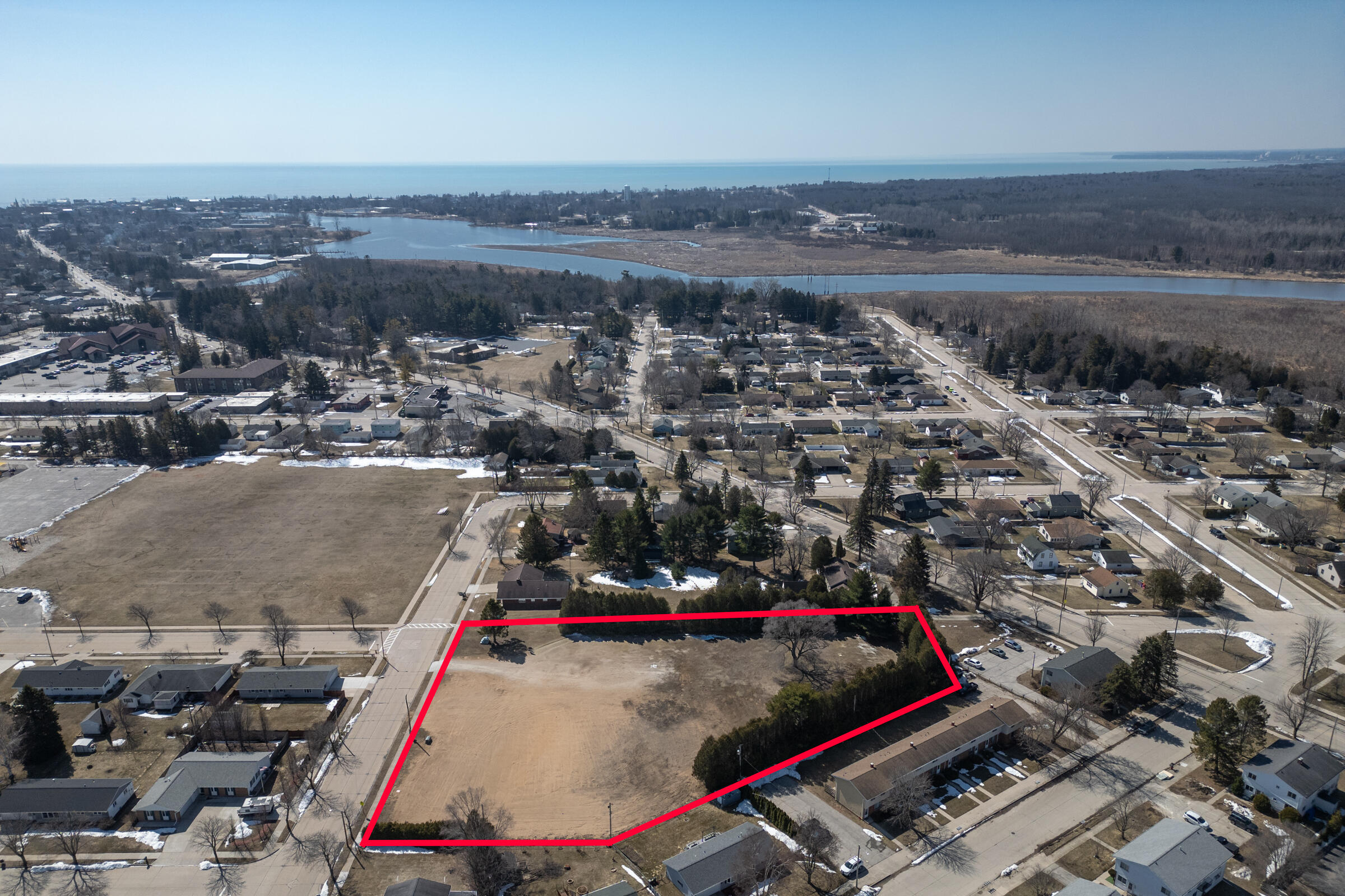 3612 Bellevue Place Two Rivers, WI 54241 - Photo 27 of 28 3612-BellevuePl-123