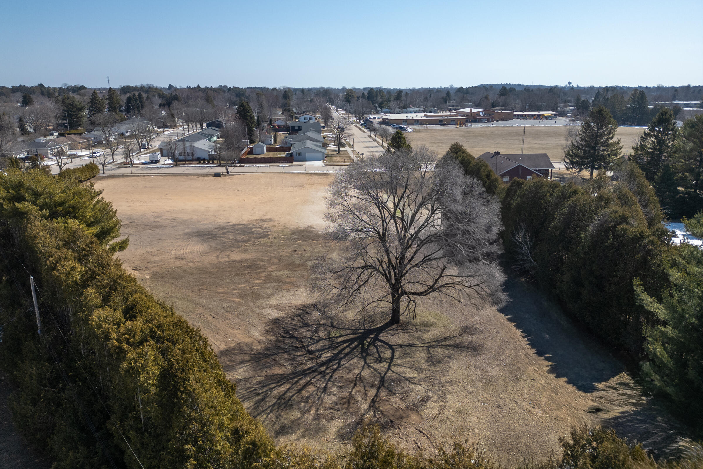 3612 Bellevue Place Two Rivers, WI 54241 - Photo 5 of 28 3612-BellevuePl-129