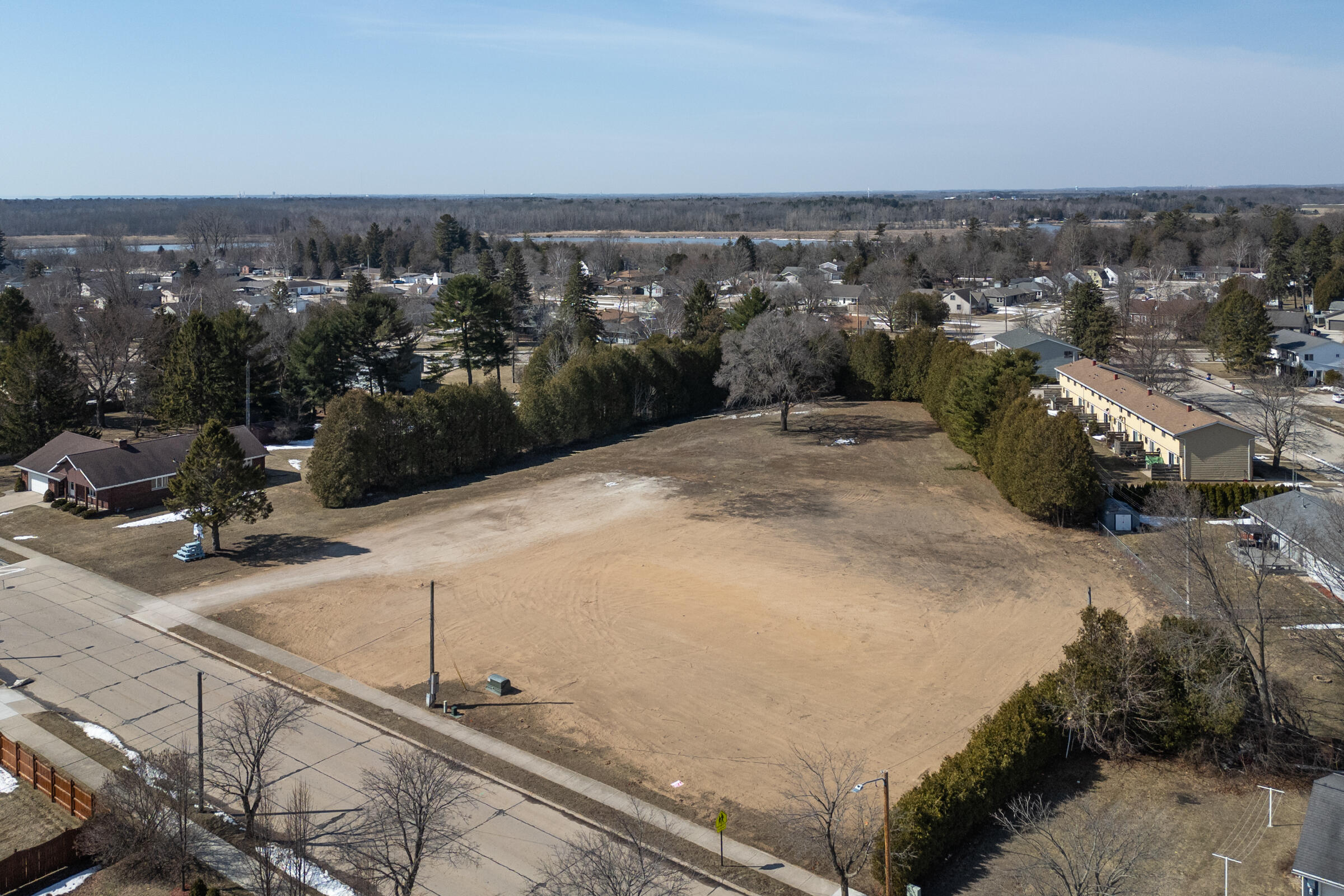 3612 Bellevue Place Two Rivers, WI 54241 - Photo 7 of 28 3612-BellevuePl-106