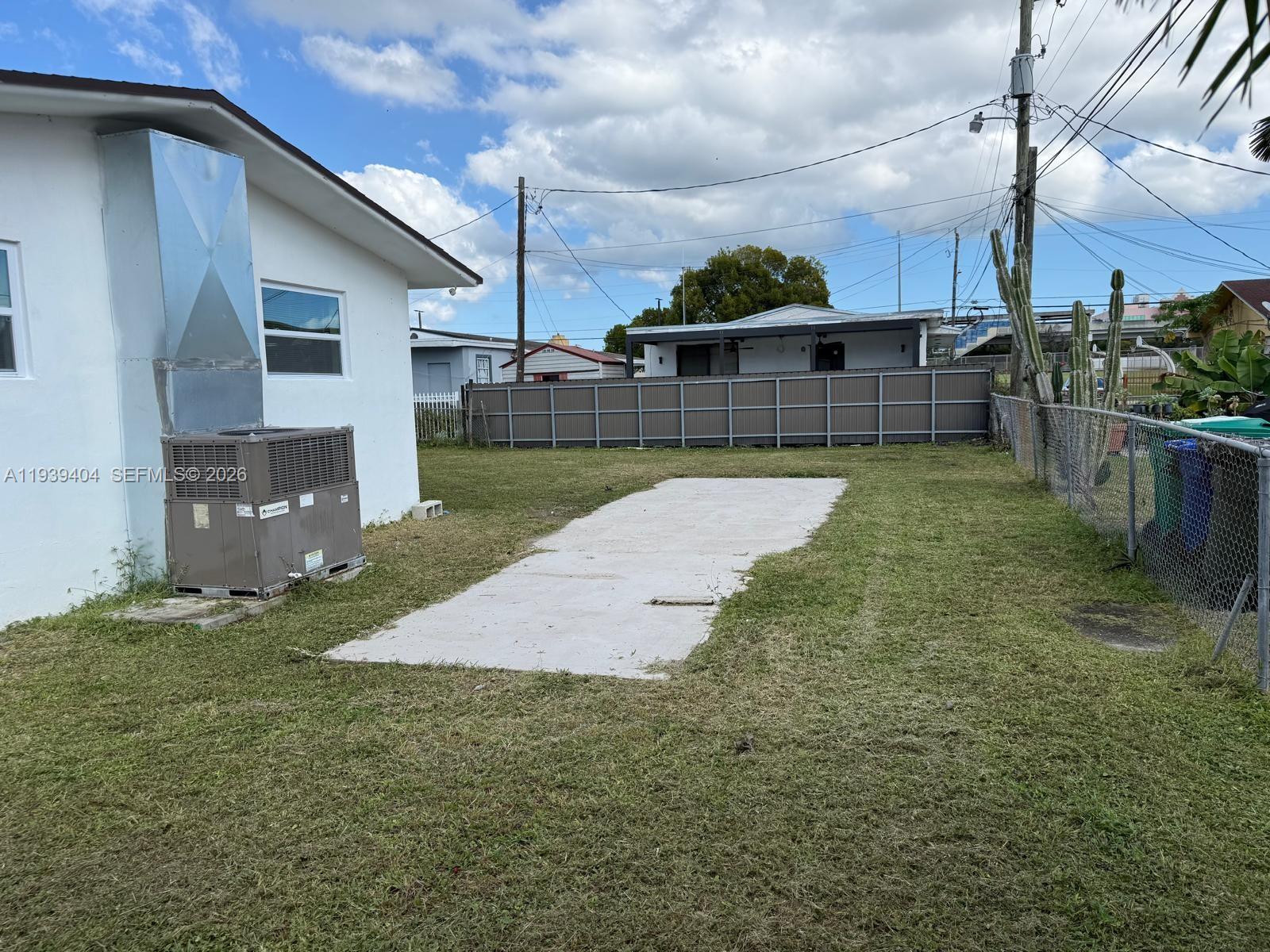 2920 Northwest 64th Street Miami, FL 33147 - Photo 18 of 20