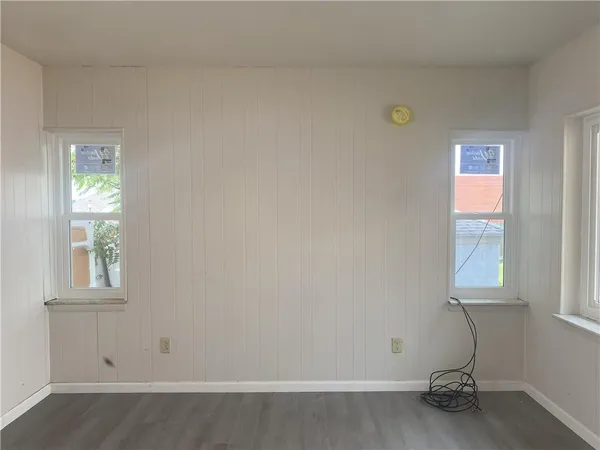 $825 | 319 Spring Street, Unit D, Latrobe, PA 15650