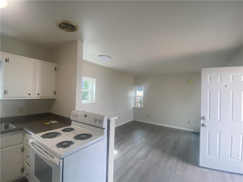 319 Spring Street, Unit D Latrobe, PA 15650 - Photo 5 of 10