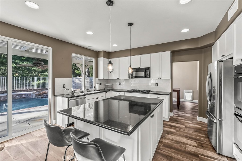 26119 Salinger Lane Stevenson Ranch, CA 91381 - Photo 12 of 42