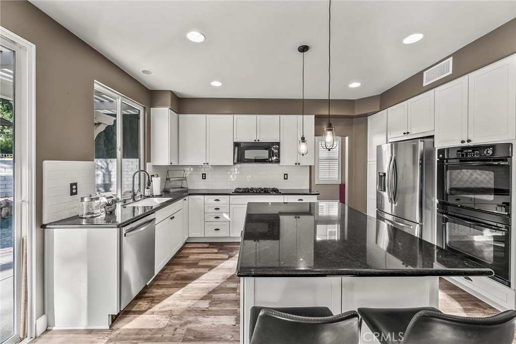 26119 Salinger Lane Stevenson Ranch, CA 91381 - Photo 13 of 42