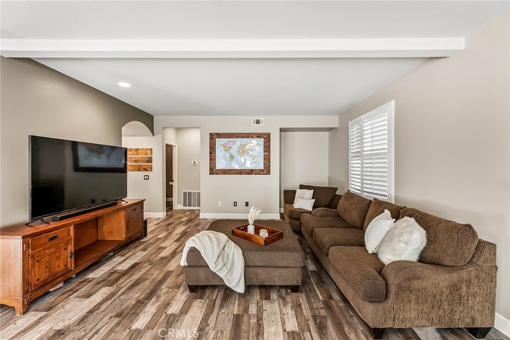 26119 Salinger Lane Stevenson Ranch, CA 91381 - Photo 16 of 42