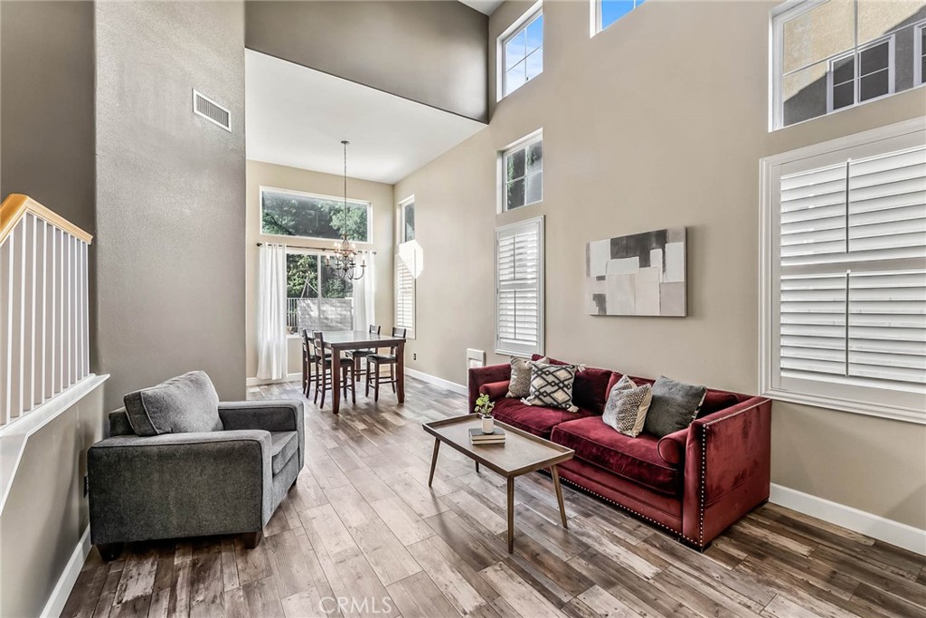 26119 Salinger Lane Stevenson Ranch, CA 91381 - Photo 4 of 42