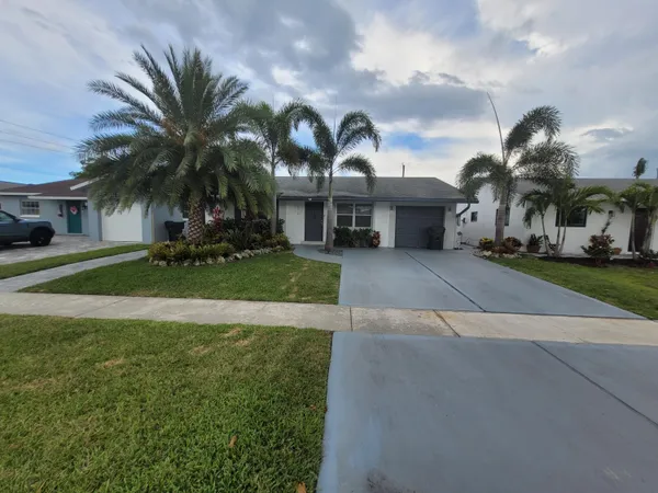 $5,100 | 516 Northwest 54th Street, Boca Raton, FL 33487