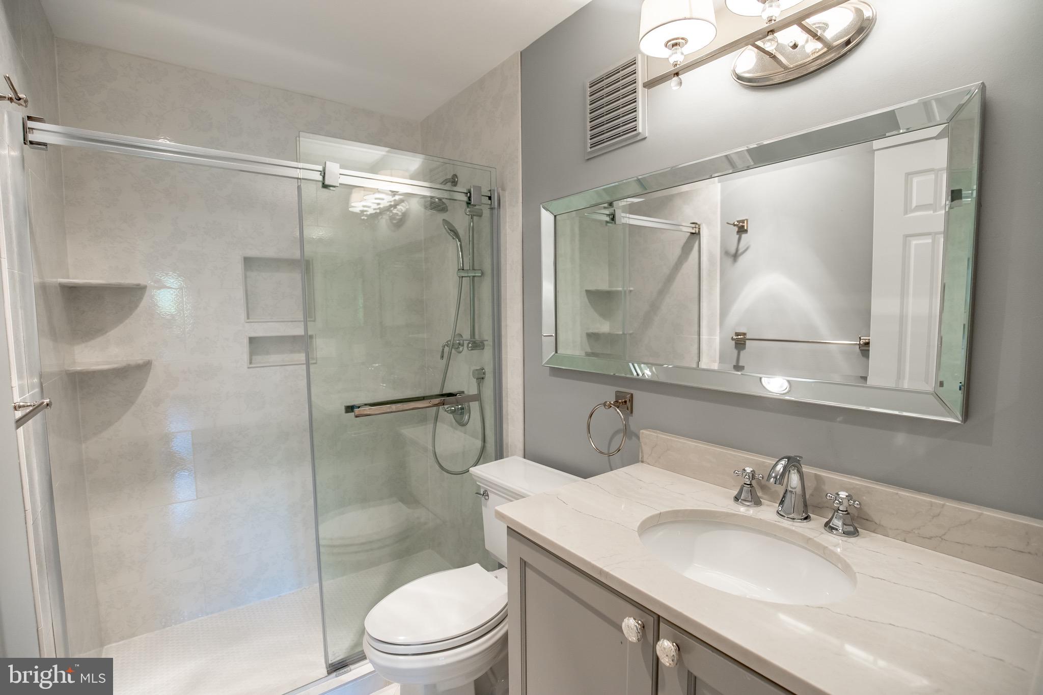 3289 Sutton Place Northwest, Unit D Washington, DC 20016 - Photo 17 of 24