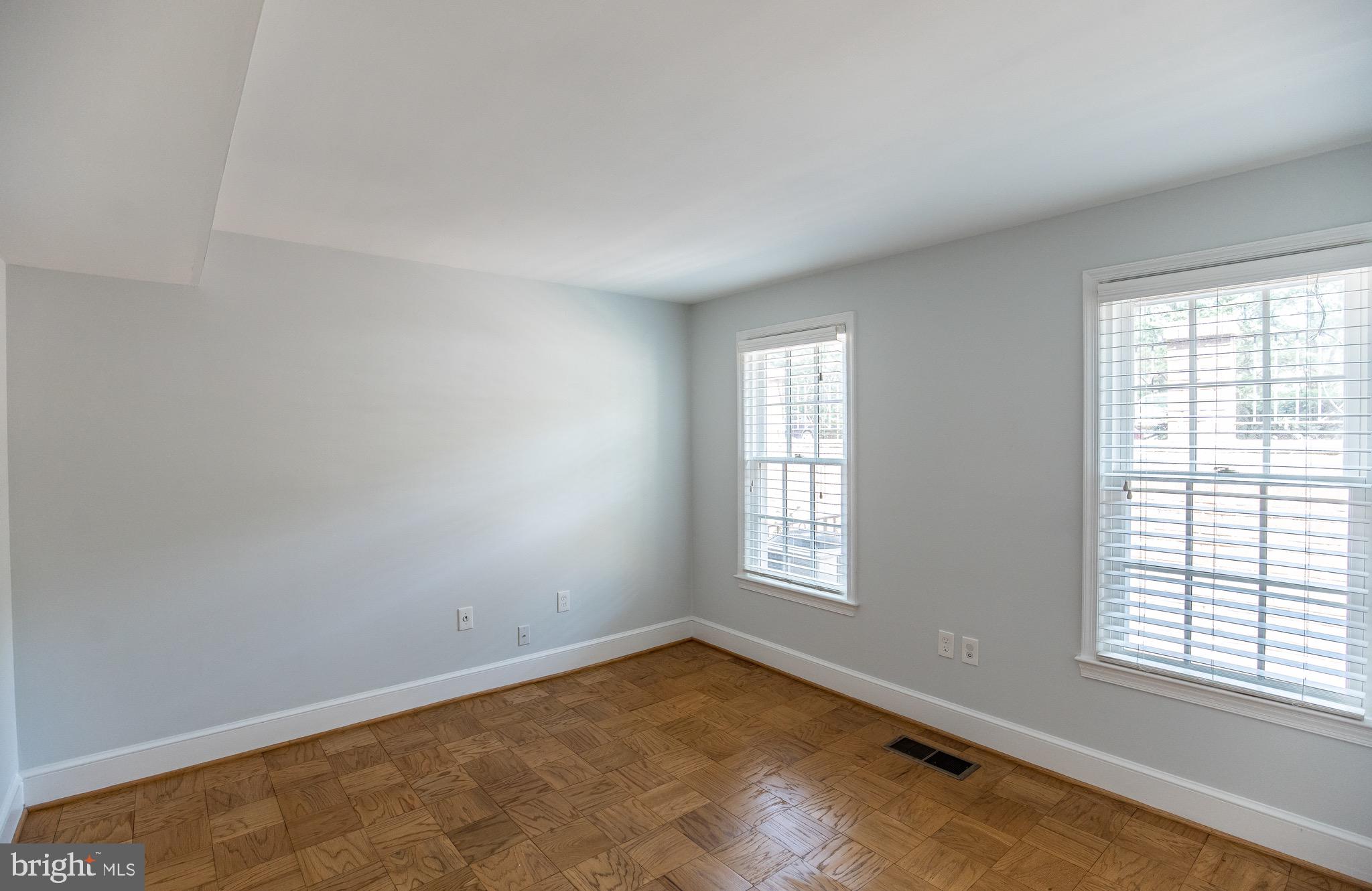 3289 Sutton Place Northwest, Unit D Washington, DC 20016 - Photo 19 of 24