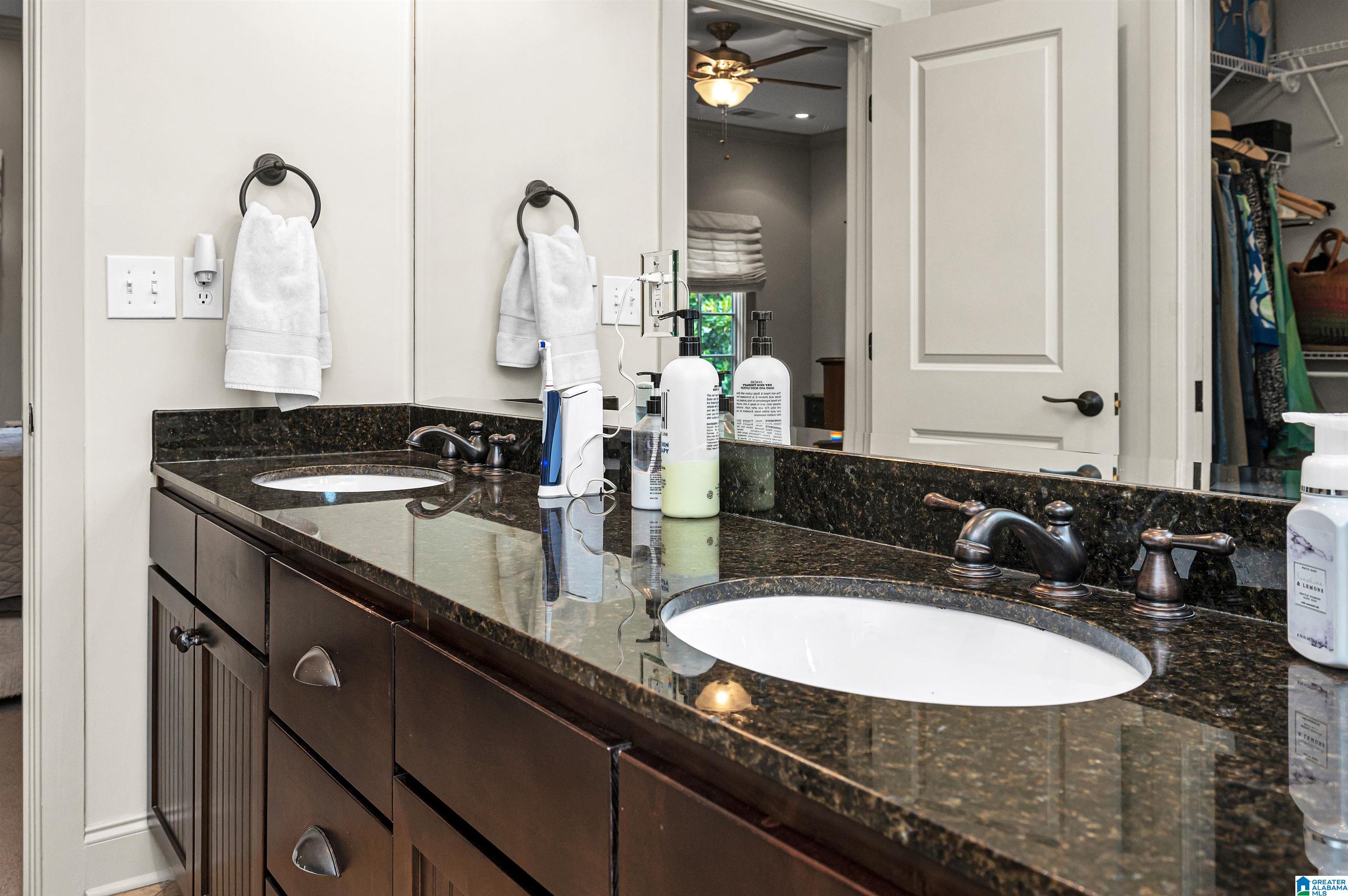 2109 Lancaster Road, Unit 2109 Birmingham, AL 35209 - Photo 29 of 43