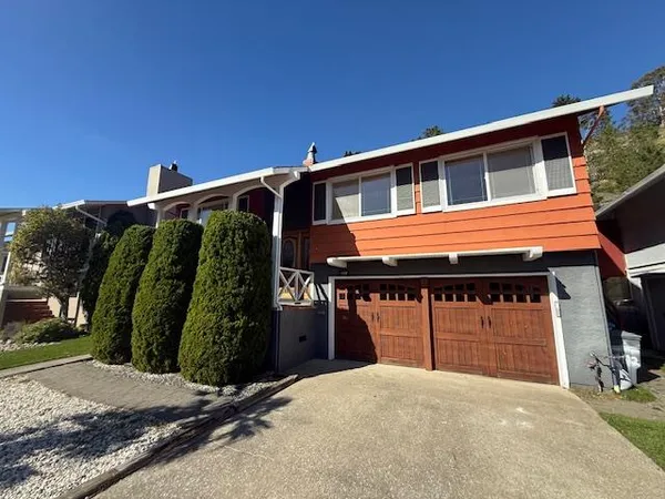 $1,349,000 | 1102 Everglades Drive, Pacifica, CA 94044