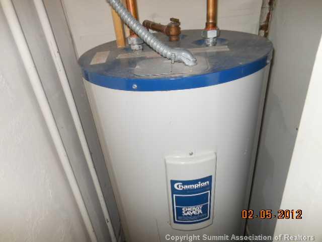 465 4 O Clock Road, Unit 3 Breckenridge, CO 80424 - Photo 7 of 9 a close view of sink