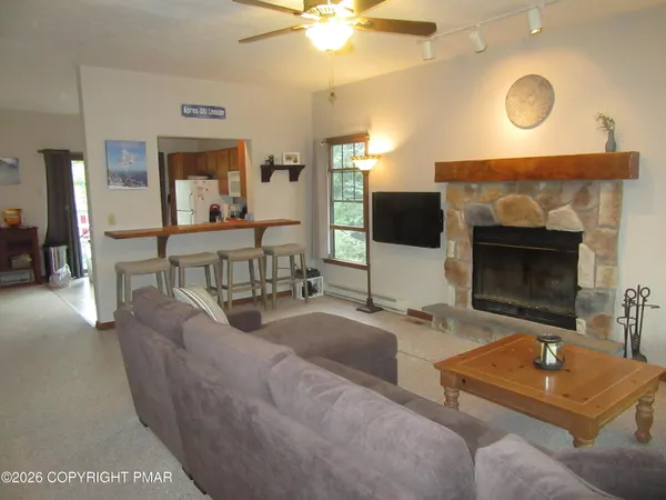 $4,000 | 368 Aspen Court, Tannersville, PA 18372