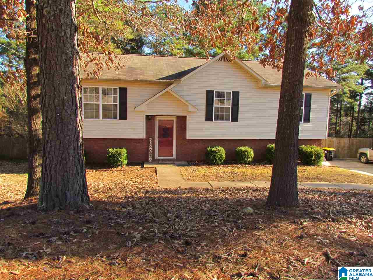 632 South Hillcrest Road Odenville, AL 35120 - Photo 2 of 26