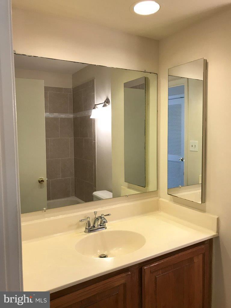 7804 Spinnaker Road, Unit 534 Laurel, MD 20707 - Photo 13 of 19 Bath
