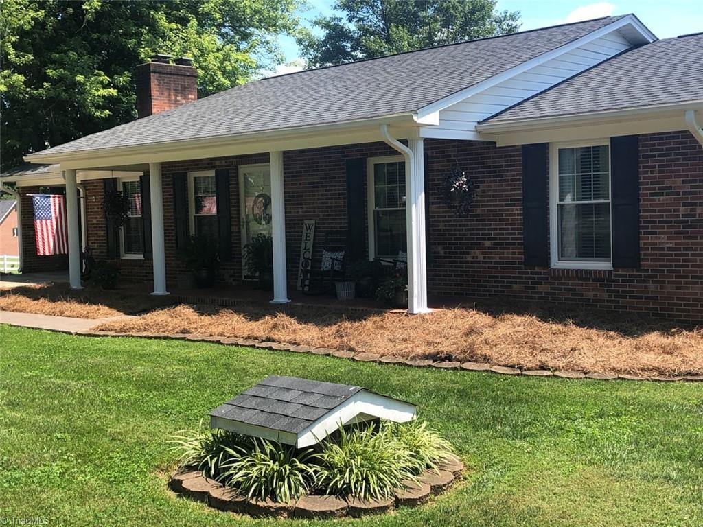 1124 Holly Springs Road Mount Airy, NC 27030 - Photo 3 of 49 Gallery Image 3