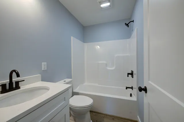 $414,900 | 243 Sokokis Trail North, Limerick, ME 04048