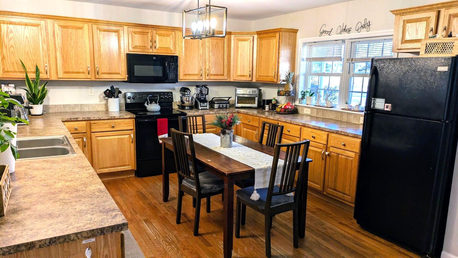 82 Old Orchard Road Eastham, MA 02642 - Photo 4 of 34 Kitchen 2