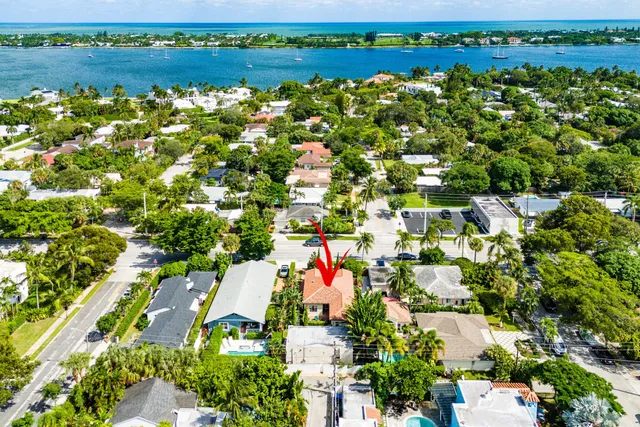 view of an outdoor space and lake view