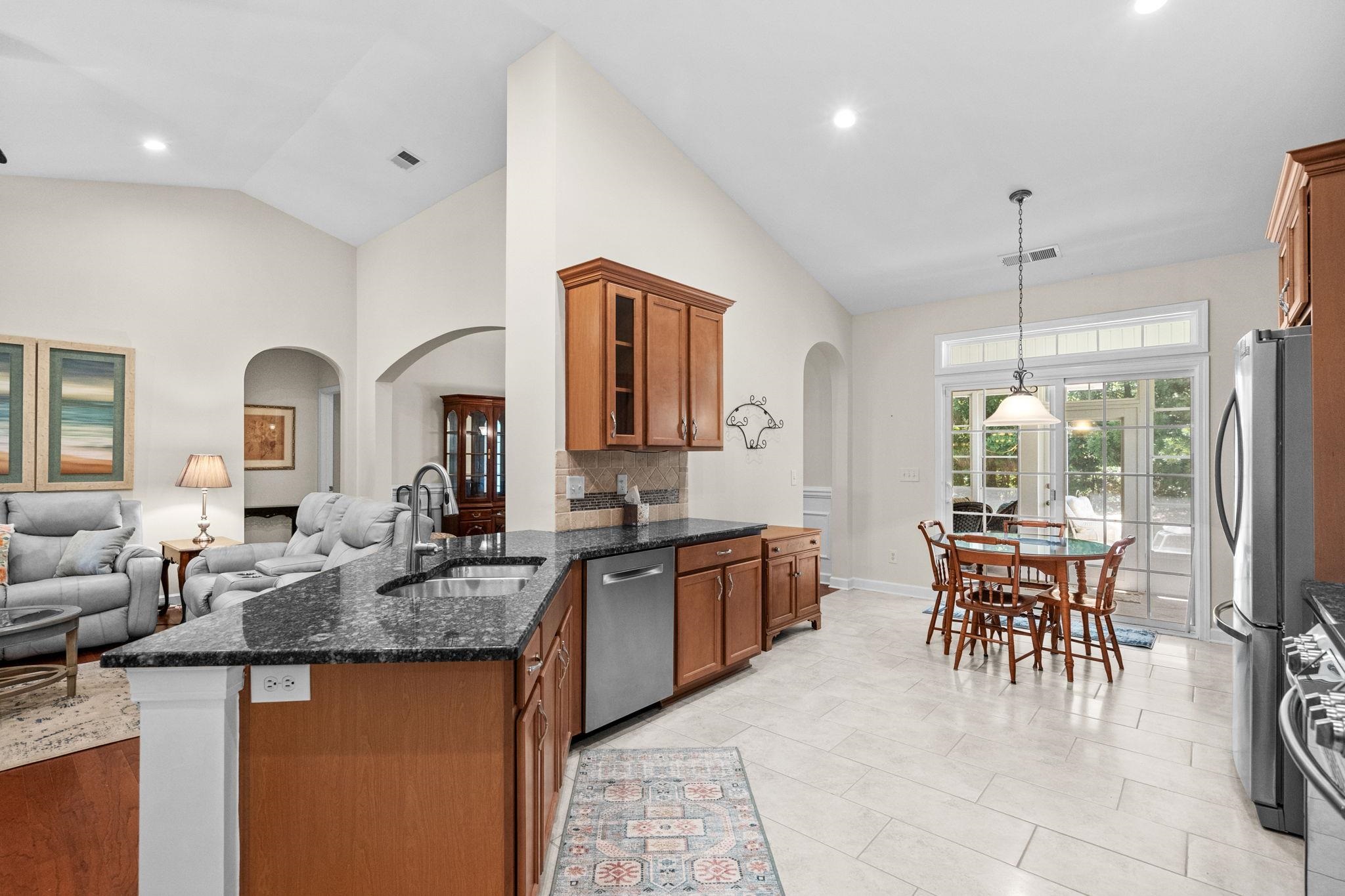 181 Ridge Point Drive Conway, SC 29526 - Photo 4 of 44
