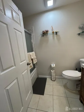 a bathroom with a toilet