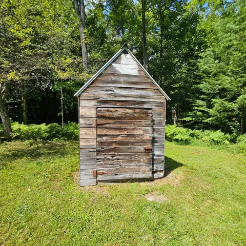 $290,000 | 1175 Quarry Road, Chester, VT 05143