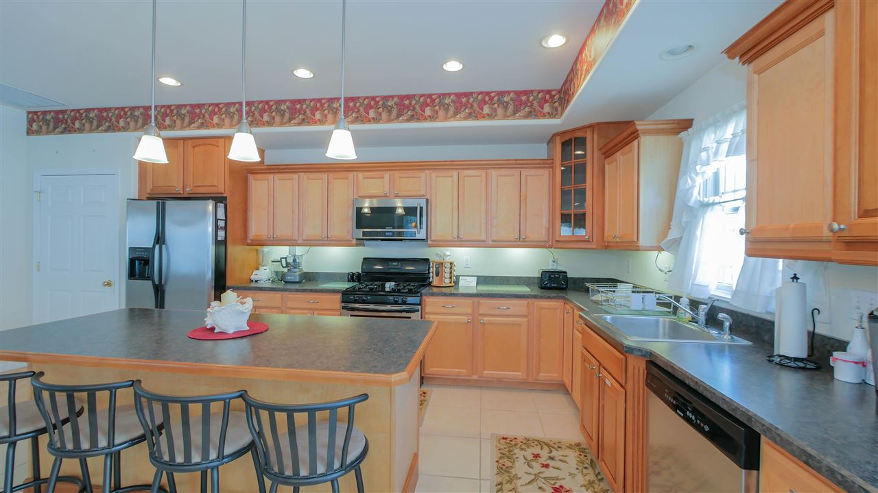 127 West Aster Road, Unit 127 Wildwood Crest, NJ 08260 - Photo 16 of 37 Gallery Image 16