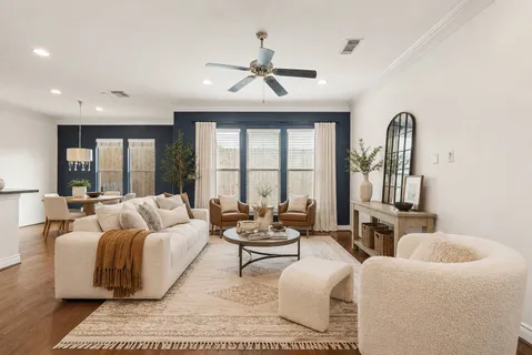 $395,000 | 2332 Naomi Street, Houston, TX 77054
