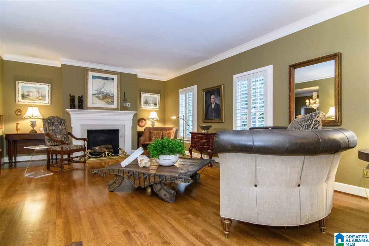 2621 Heathermoor Road Birmingham, AL 35223 - Photo 4 of 50