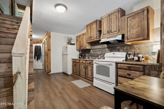 $640,000 | 2353 Highway 107, Unicoi, TN 37692