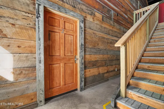 $640,000 | 2353 Highway 107, Unicoi, TN 37692