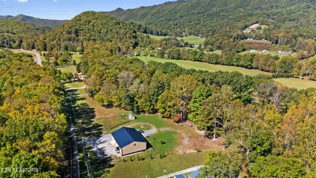 $640,000 | 2353 Highway 107, Unicoi, TN 37692