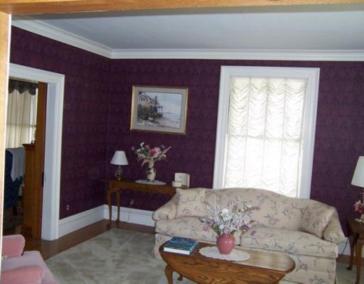 17 Center Street Waterville, ME 04901 - Photo 4 of 8 Living Room.