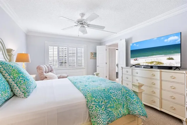 $598,000 | 1104 Benjamin Franklin Drive, Unit 515, Sarasota, FL 34236