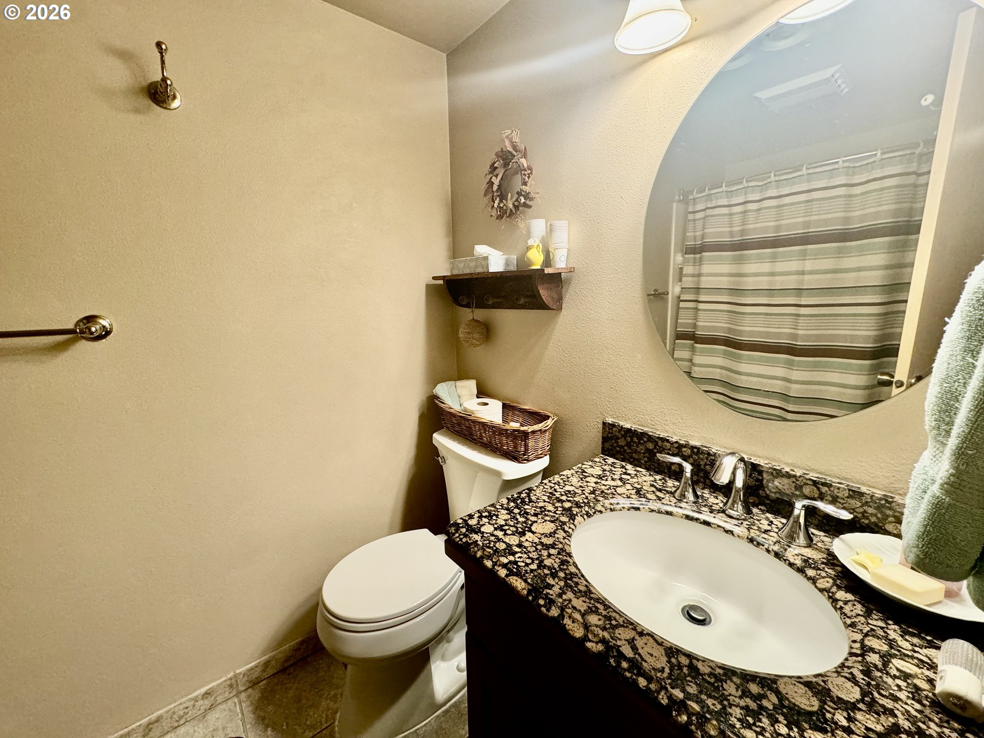 1070 Bay Street, Unit 22 Florence, OR 97439 - Photo 13 of 25