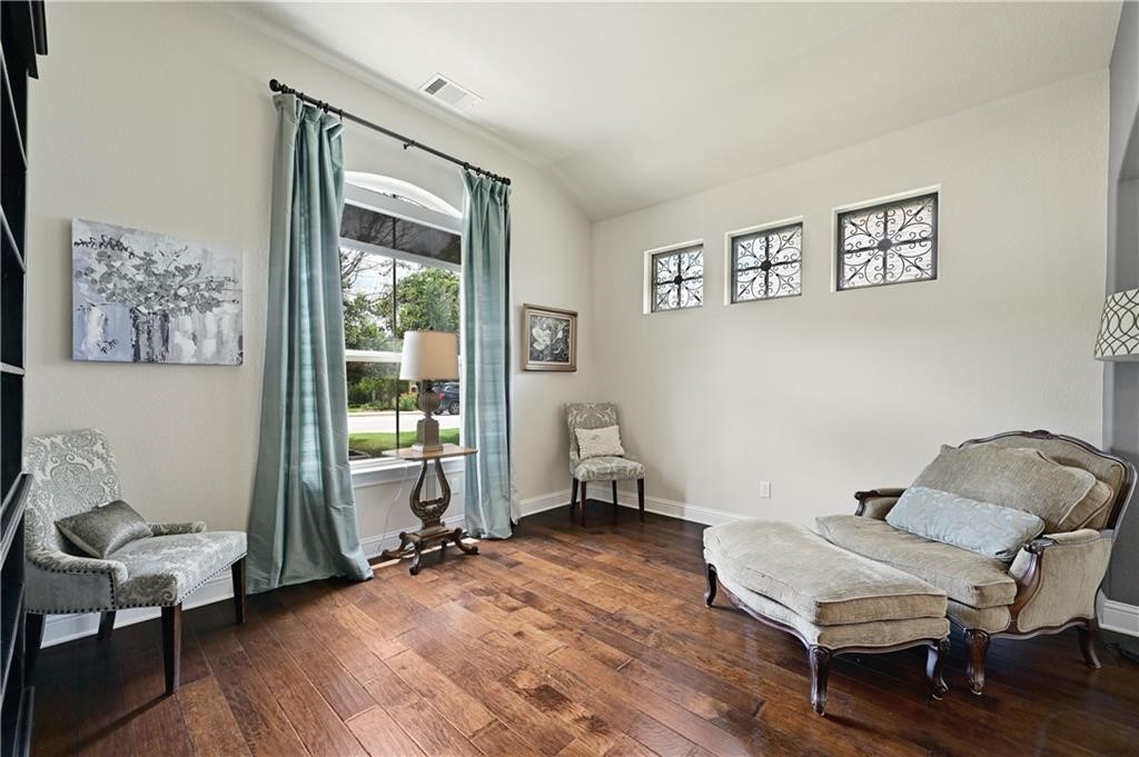 4804 Taurus Walk Austin, TX 78738 - Photo 9 of 21
