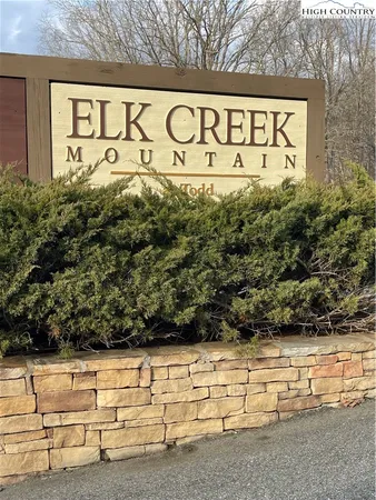 a view of sign board