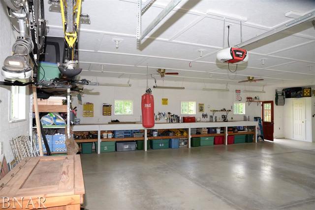 15566 Field Road Dewitt, IL 61735 - Photo 28 of 30