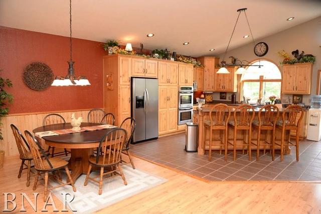 15566 Field Road Dewitt, IL 61735 - Photo 6 of 30