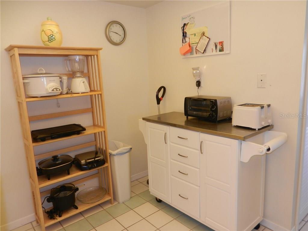 98 Caddy Road Rotonda West, FL 33947 - Photo 13 of 24