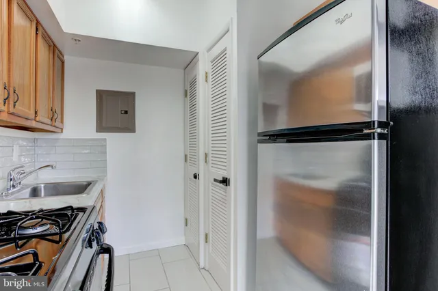 $154,900 | 7402 18th Avenue, Unit 19, Hyattsville, MD 20783