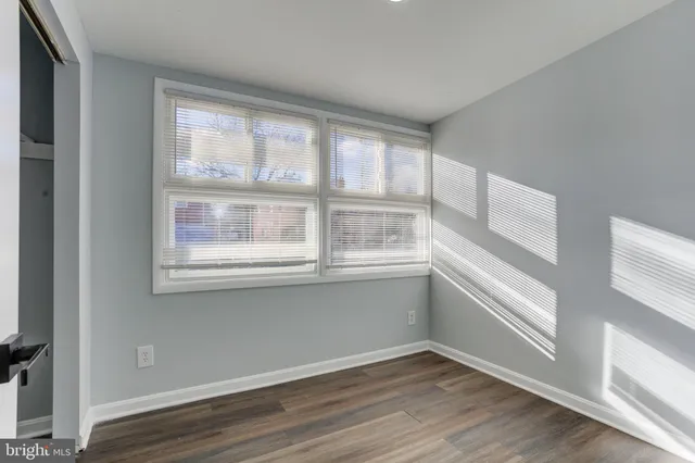 $154,900 | 7402 18th Avenue, Unit 19, Hyattsville, MD 20783