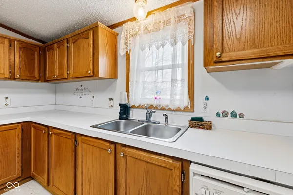 $230,000 | 65 South 1100 West, Jamestown, IN 46147